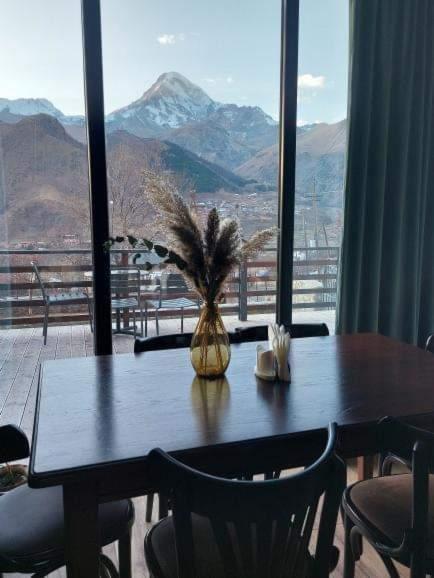 Hilltop Kazbegi 외부 사진